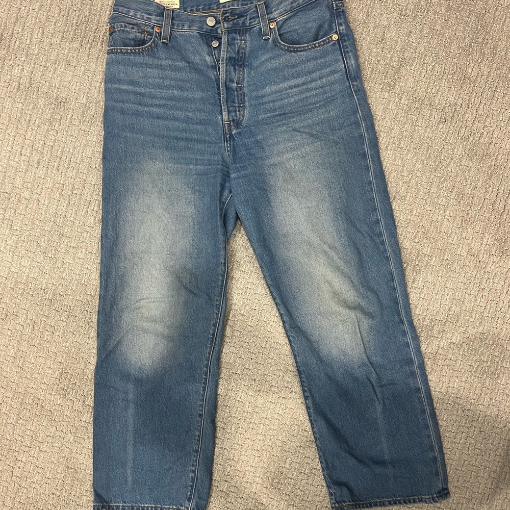 Levi's High Rise Blue Jeans